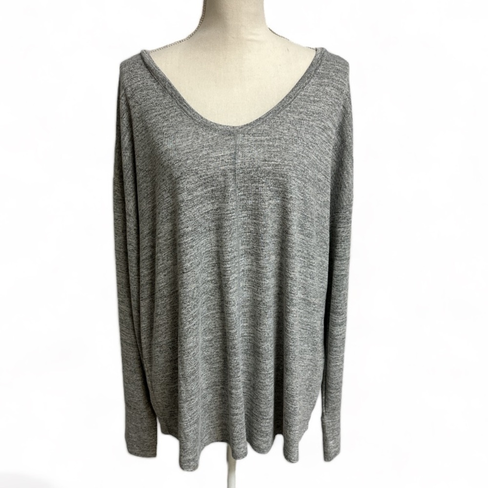 Gap Gray Long Sleeve Lightweight V Neck Shirt Ladies Plus Size XXL NWT